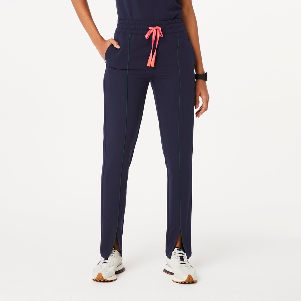 FIGS Limited Edition Racing Navy and green XS